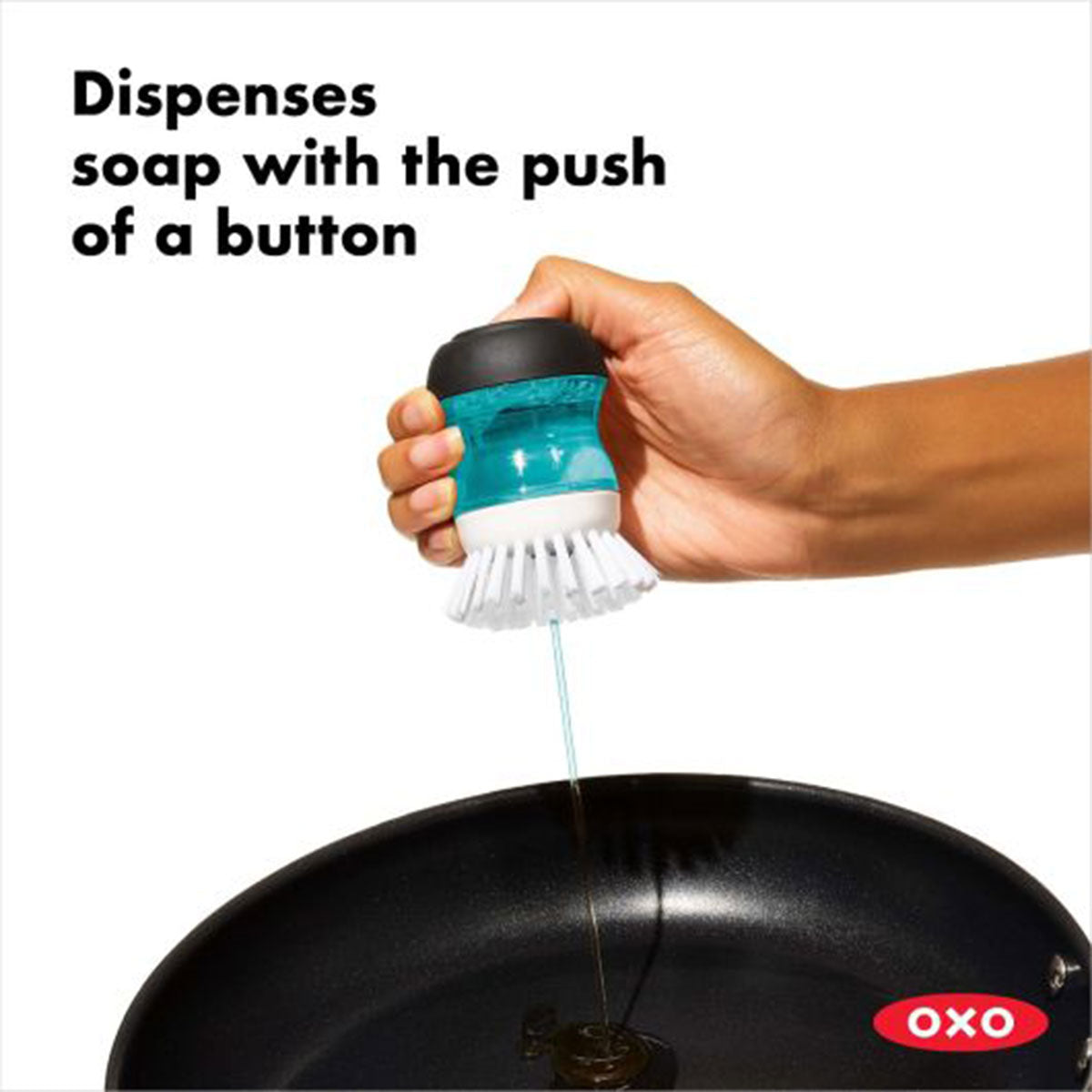 Cepillo de palma para loza con dispensador de jabón OXO