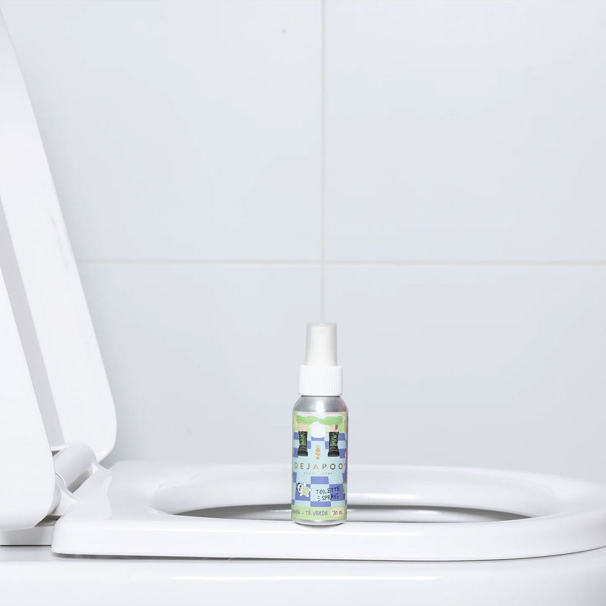 Spray para baño aroma Bambú Té Verde 70 ml Dejapoo | Neutraliza y elimina olores con un toque cálido y especiado